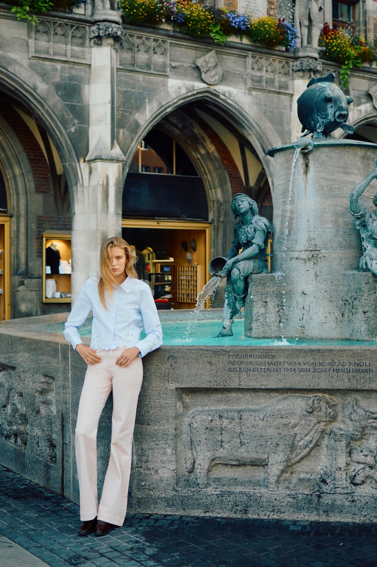 Kiera High Rise Wide Flare Jeans - Official Kancan USA