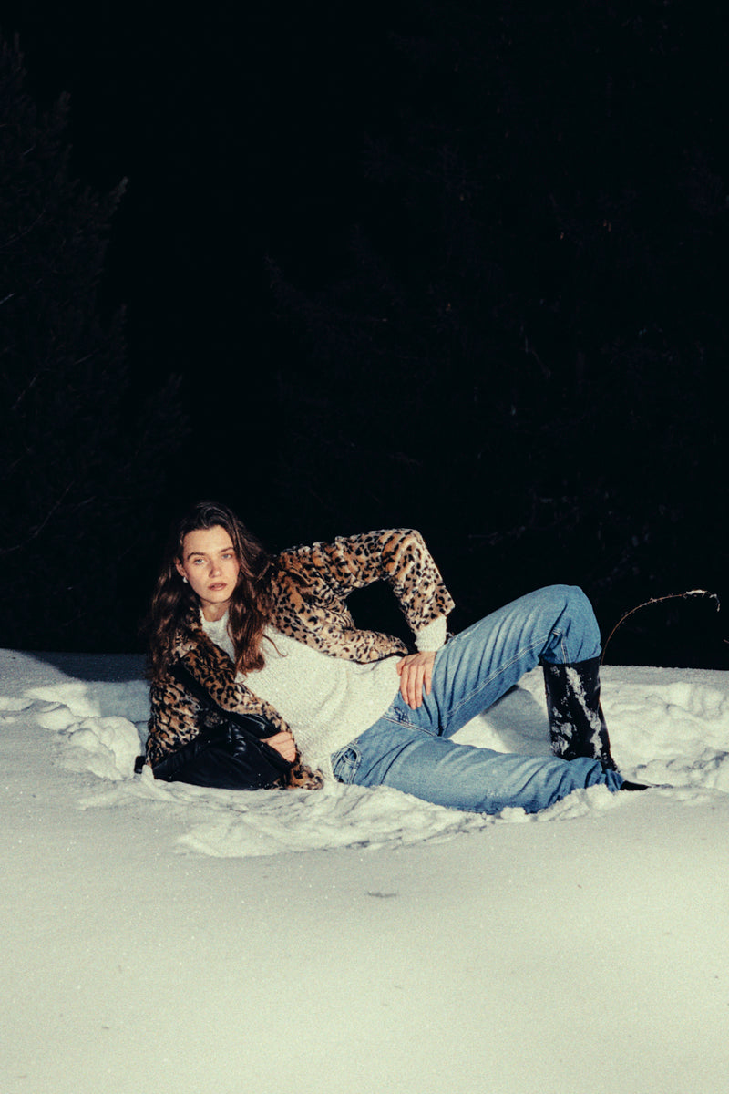 Thalia Mid Rise True Straight Leg Jeans - Official Kancan USA