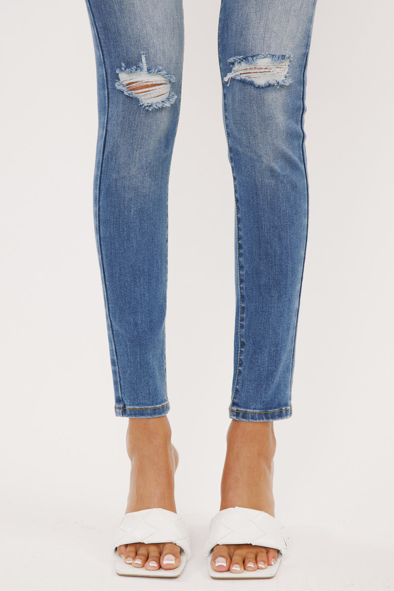 Logan Mid Rise Super Skinny - Official Kancan USA