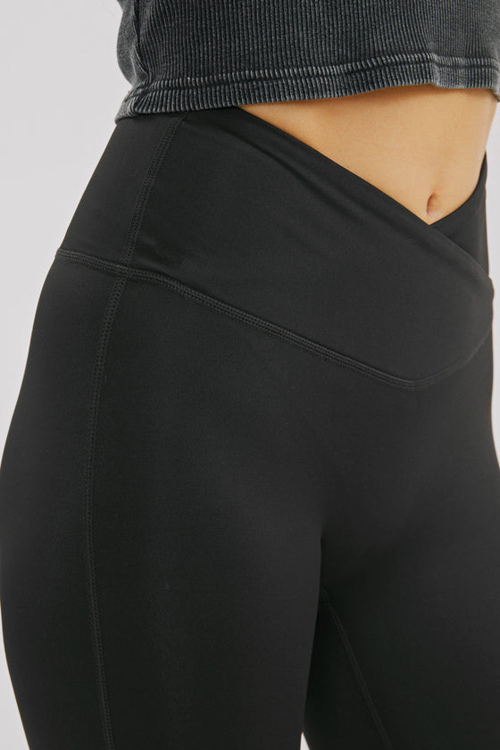Pandora Mid Rise Active Shorts - Official Kancan USA