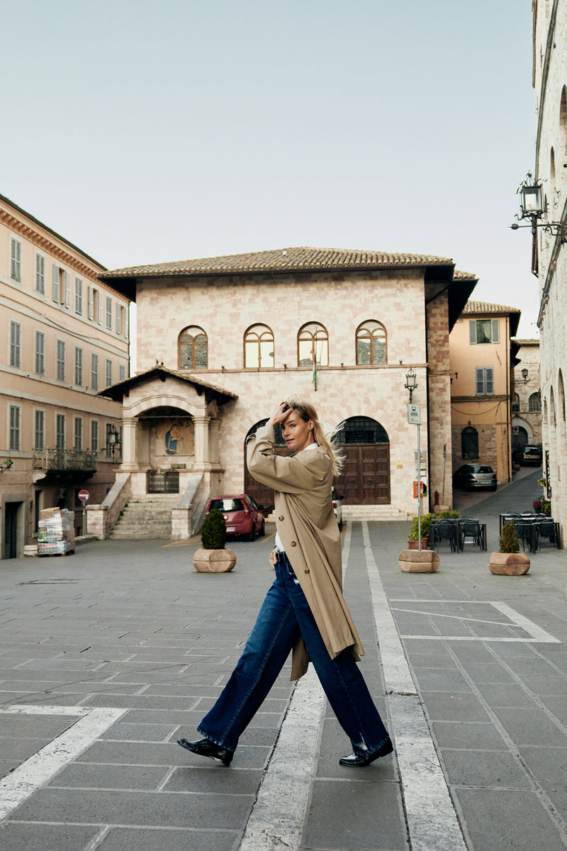 Dania Essentials High Rise Wide Leg Jeans