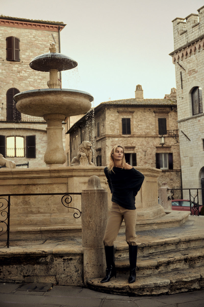 Sandy High Rise 90's Straight Jeans