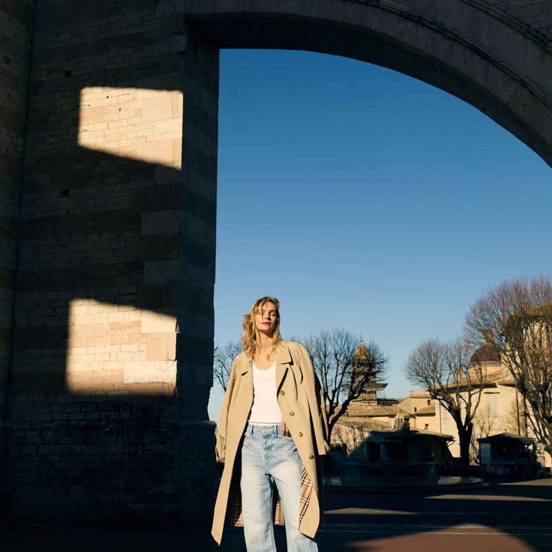 Becca High Rise 90's Flare Jeans