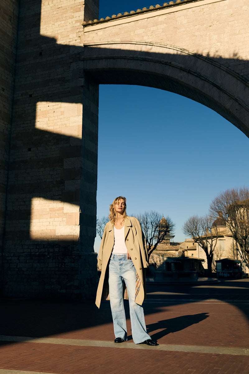 Becca High Rise 90's Flare Jeans