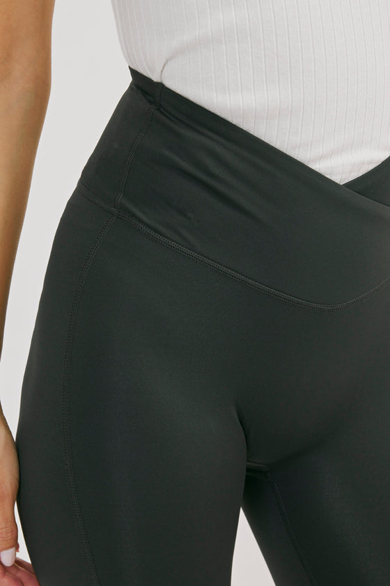 Neptune Mid Rise Active Shorts - Official Kancan USA