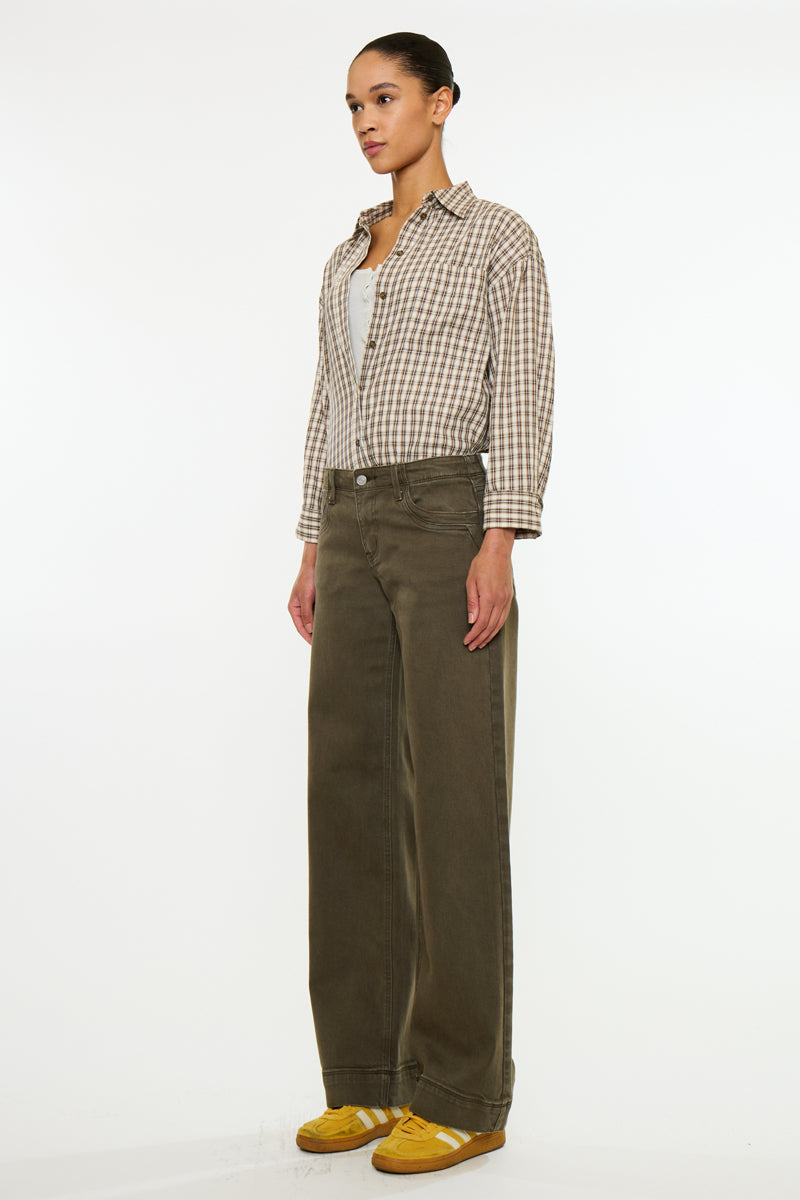 Sandy Essentials Mid Rise Wide
