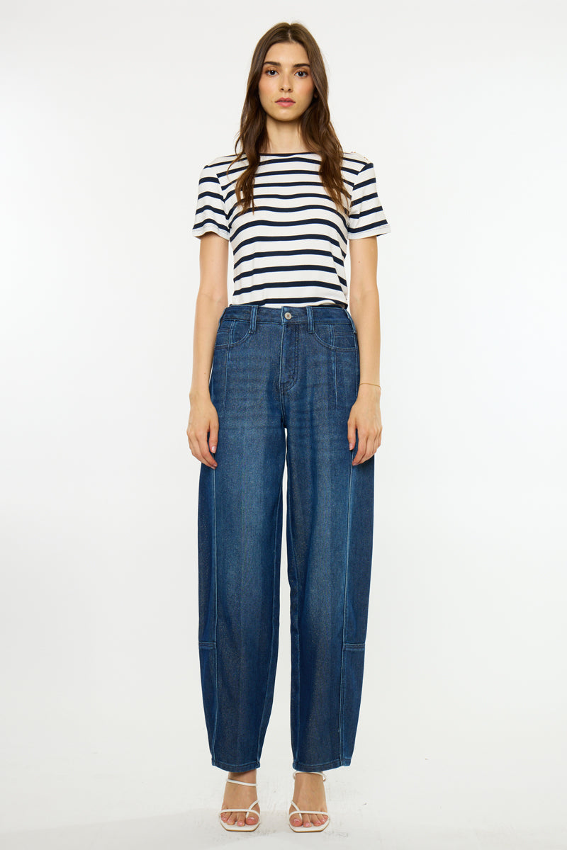 Kira Low Slung Horseshoe