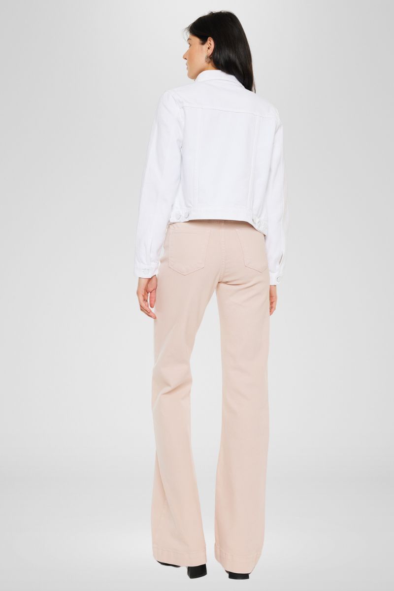 Delora | Official Kancan USA