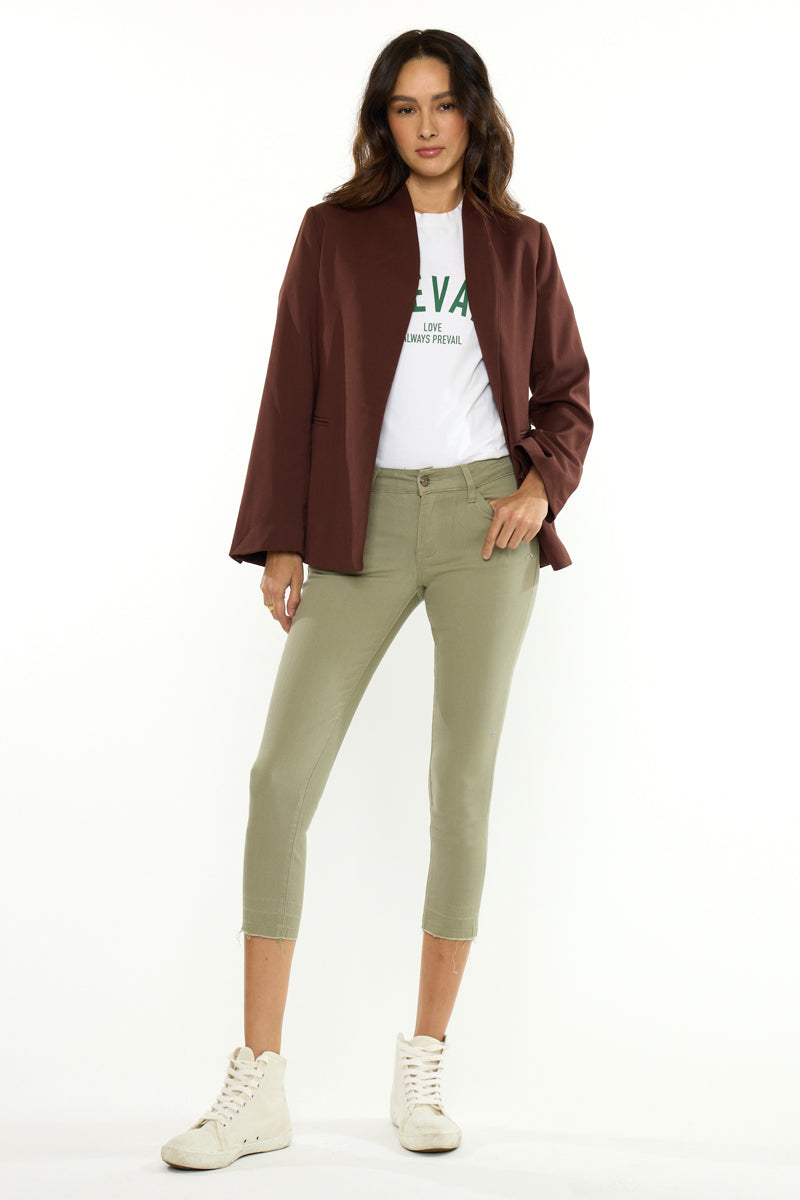 Lilian Mid Rise Capris