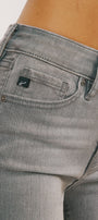 Logan Mid Rise Super Skinny - Official Kancan USA