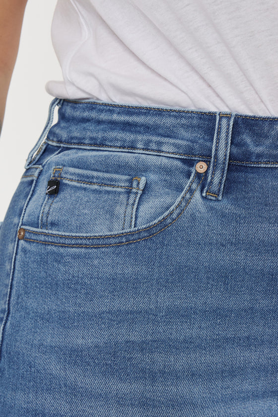Alannah High Rise Slim Straight Jeans (Plus Size) - Official Kancan USA